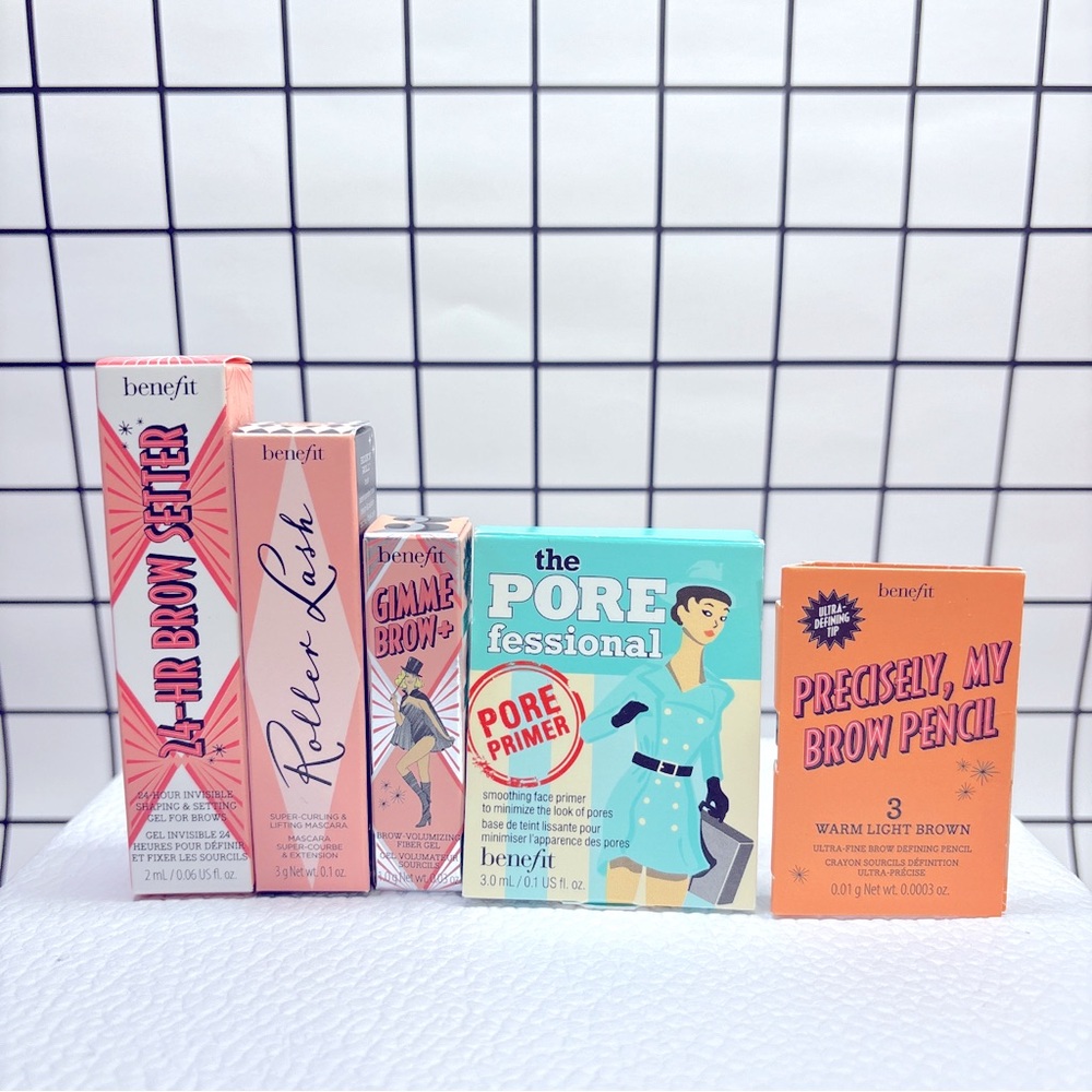 🆕 Benefit travel set